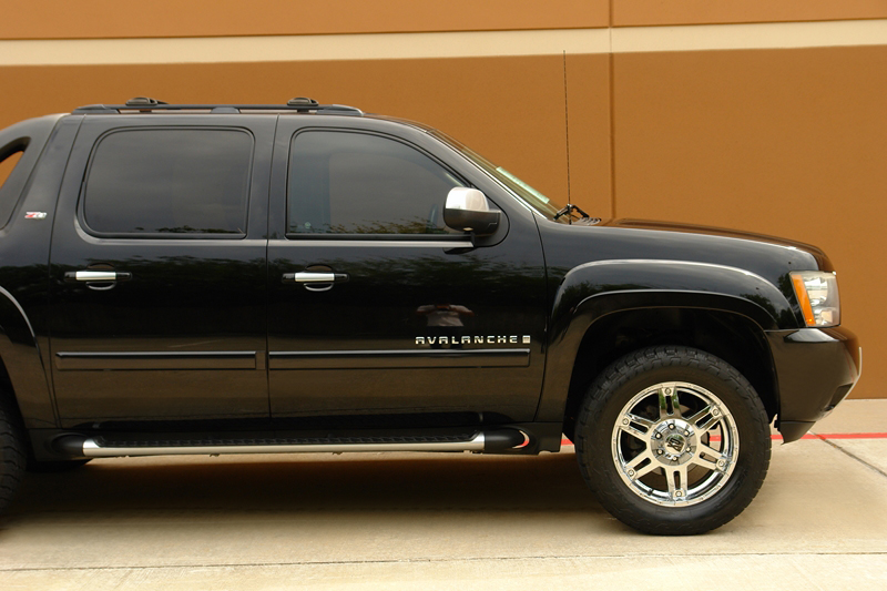 Sell Used 07 Chevy Avalanche Ltz Z71 Off Road Crew Cab 53l Vortec 4wd